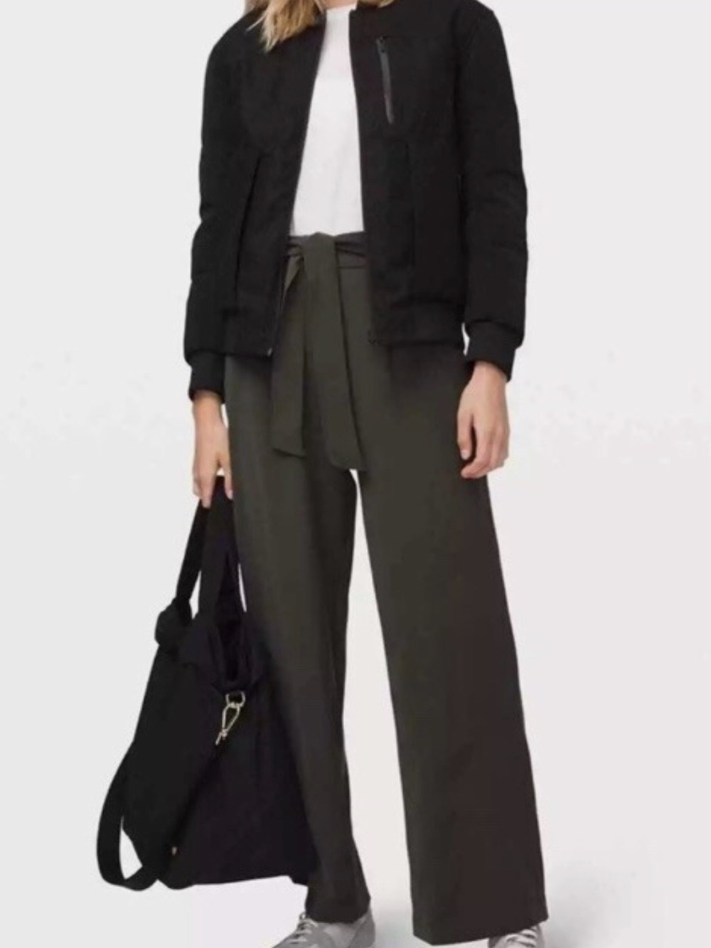 Lululemon Noir Pant in Dark Olive | Size 8